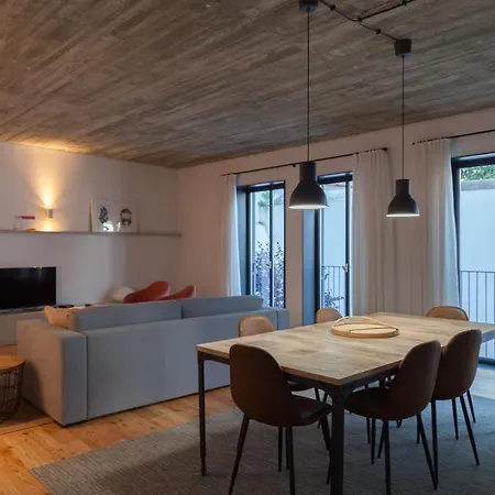 Flh Intendente Cozy Industrial Flat * Lizbona