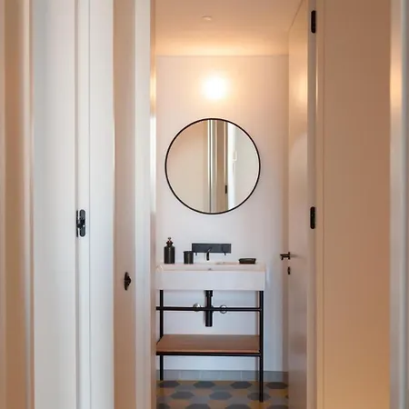Flh Intendente Cozy Industrial Flat リスボン